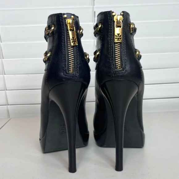 Tory Burch Lysa Leather Chain Sz 10 Ankle Boots - Picture 5 of 16